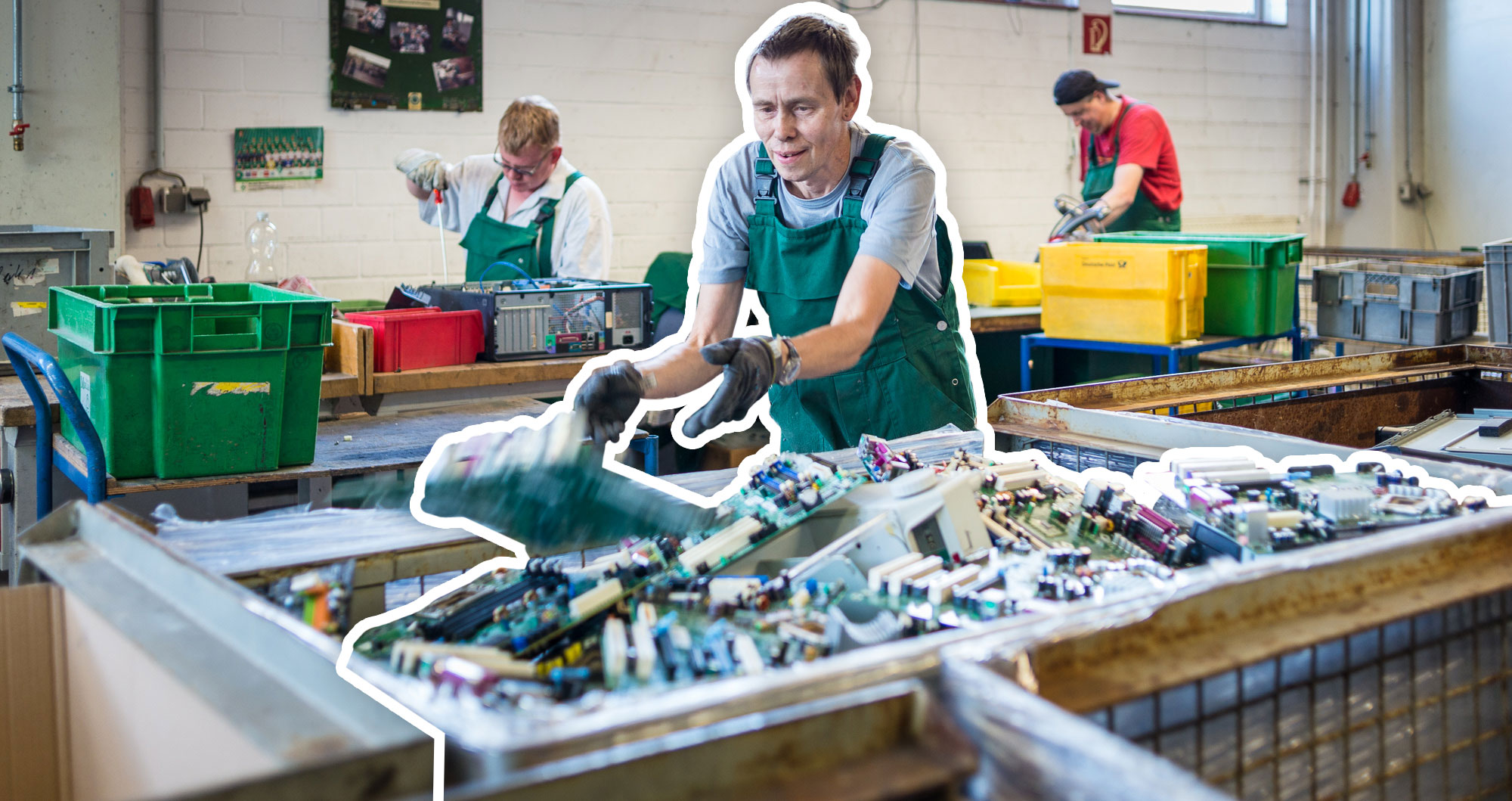Arbeit_E-Recycling_rz